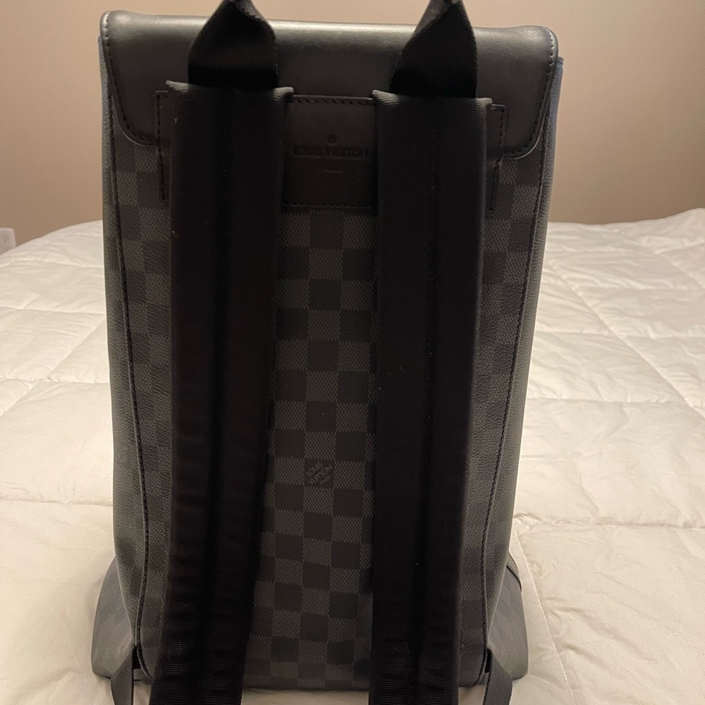Louis Vuitton Utility Backpack - Picture 4 of 8
